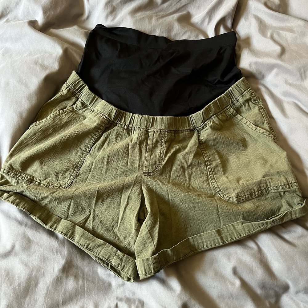 Sonoma Maternity shorts